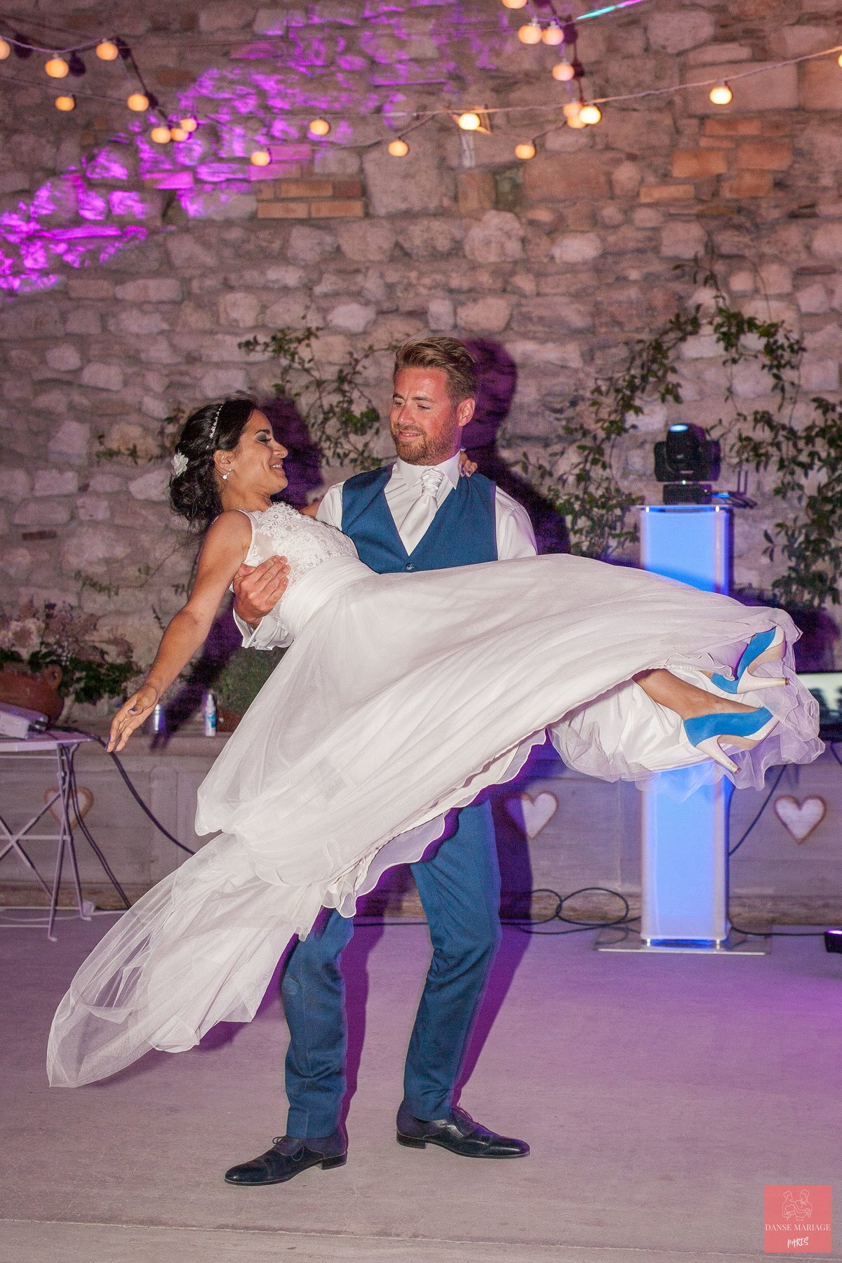 Ouverture de bal Paris - couple de mariés sur la piste