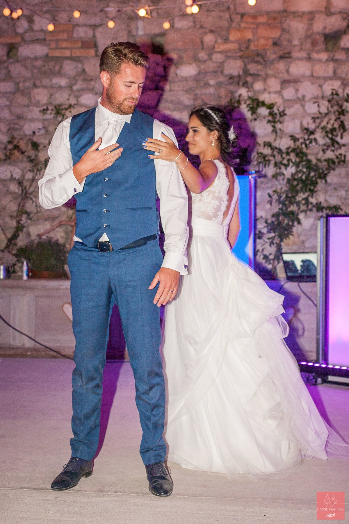 Danse de mariage à Paris - moment d'émotion