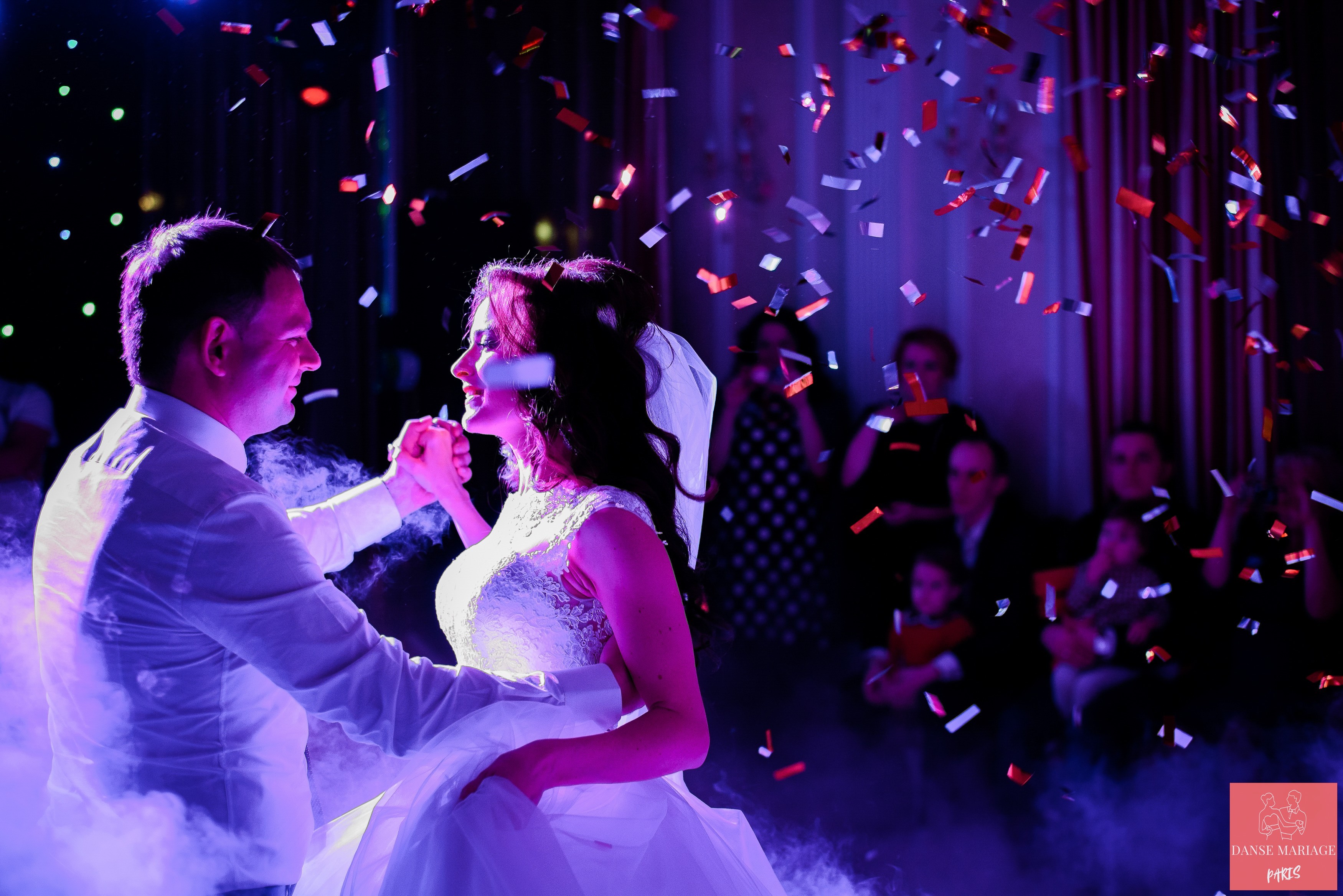 Choisir sa chanson d'ouverture de bal a Paris